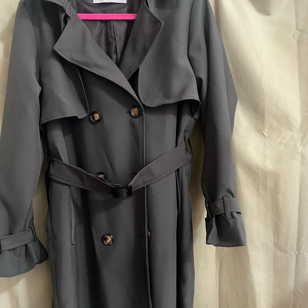 Chic Double-Breasted Gray Coat